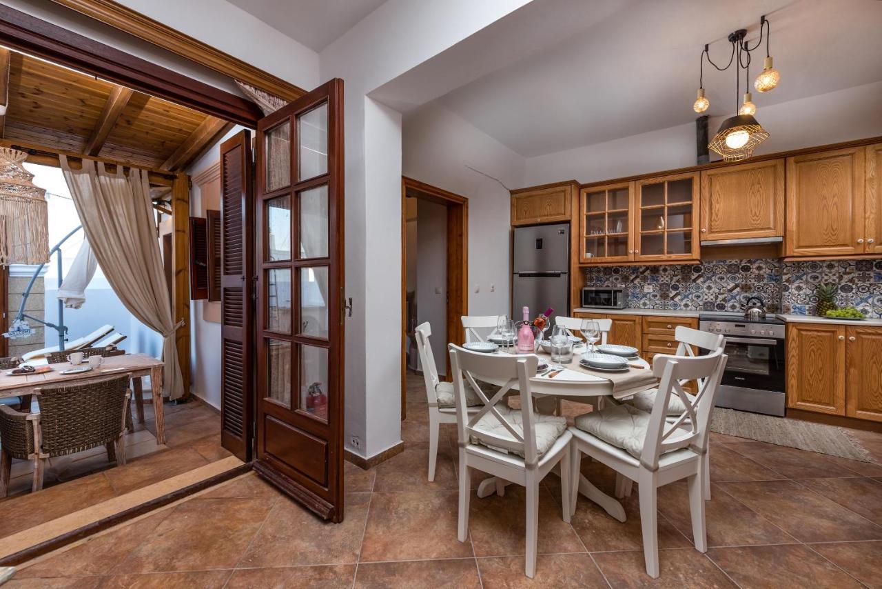 Villa Casa Aestas Lakhania Esterno foto