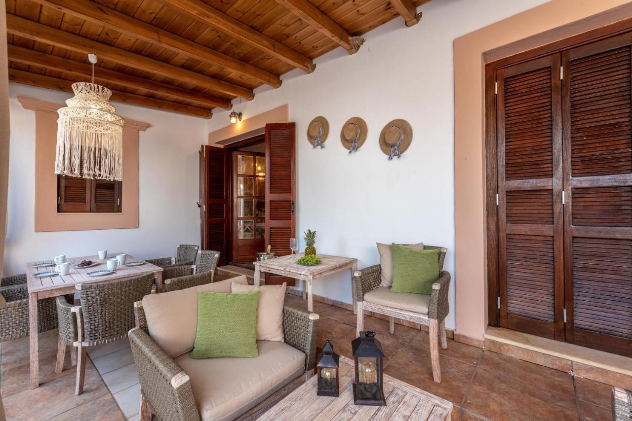 Villa Casa Aestas Lakhania Esterno foto