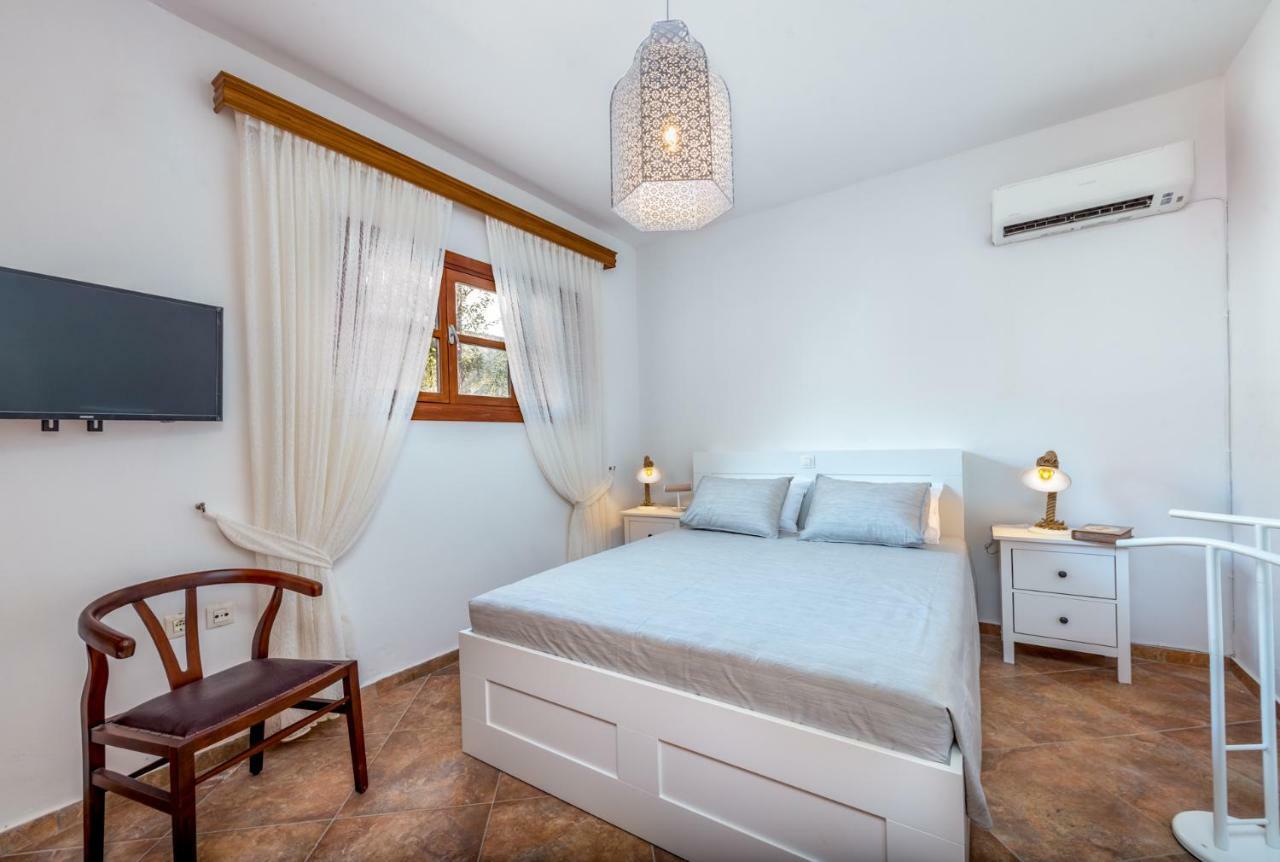 Villa Casa Aestas Lakhania Esterno foto