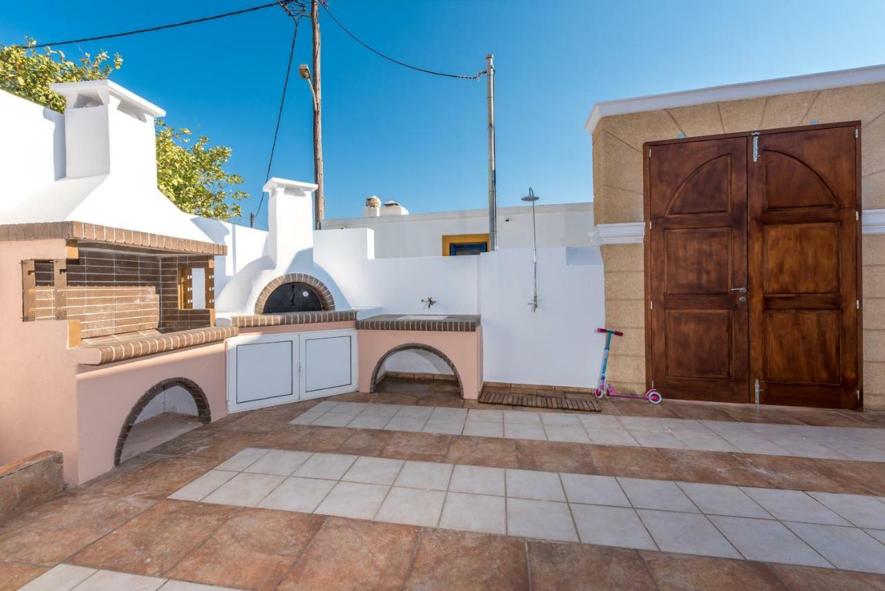 Villa Casa Aestas Lakhania Esterno foto